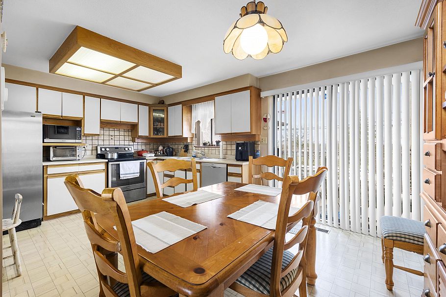 3481 Dieppe Drive Vancouver, BC - 4