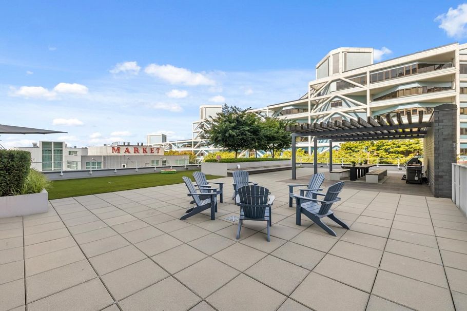 707 118 Carrie Cates Court North Vancouver, BC - 29