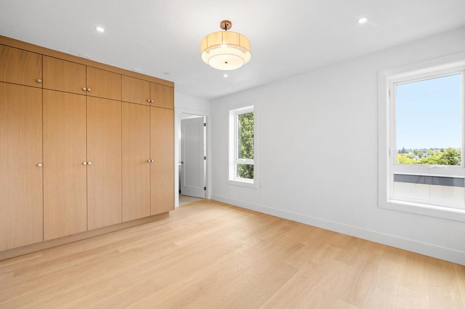 B 4260 Sophia Street Vancouver, BC - 31