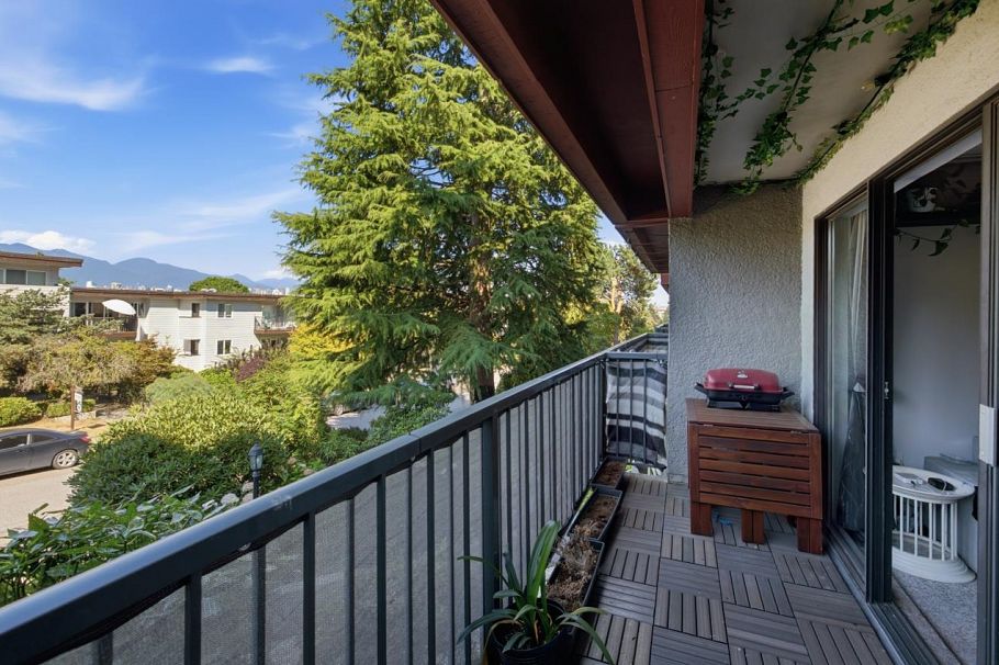 209 2120 W 2nd Avenue Vancouver, BC - 12