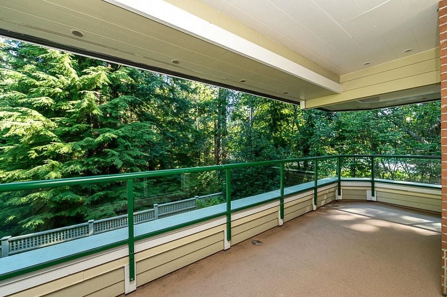 208 3690 Banff Court North Vancouver, BC - 17
