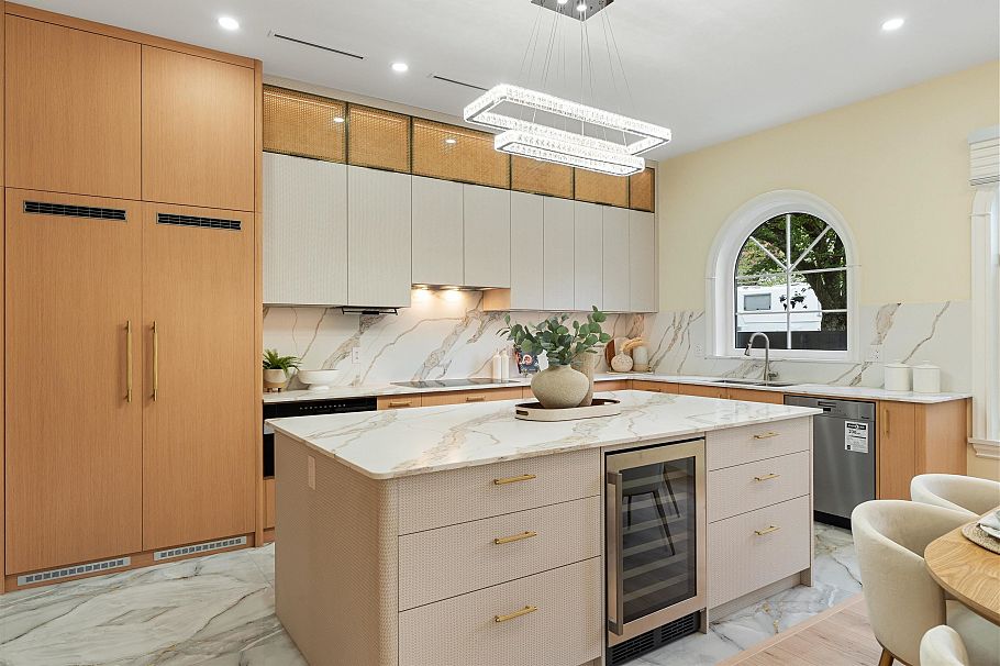 2 4503 W 15th Avenue Vancouver, BC - 25