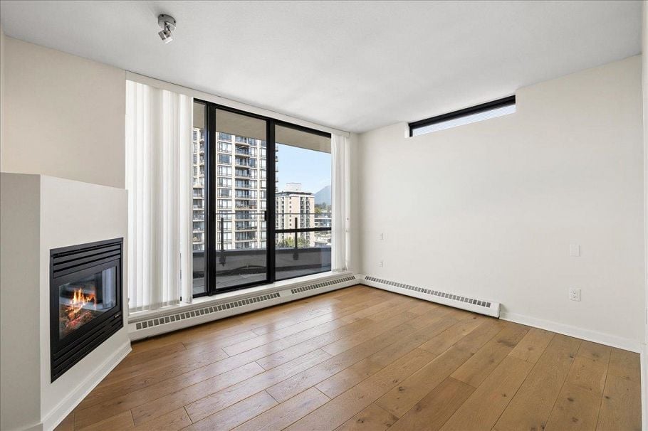 PH2 124 W 1st Street North Vancouver, BC - 13
