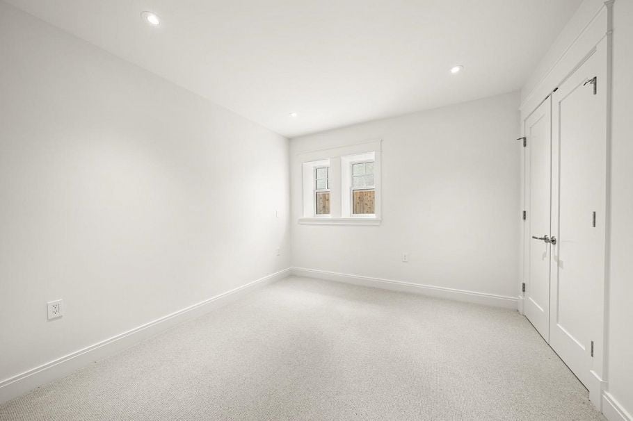 1 5819 Highbury Street Vancouver, BC - 13