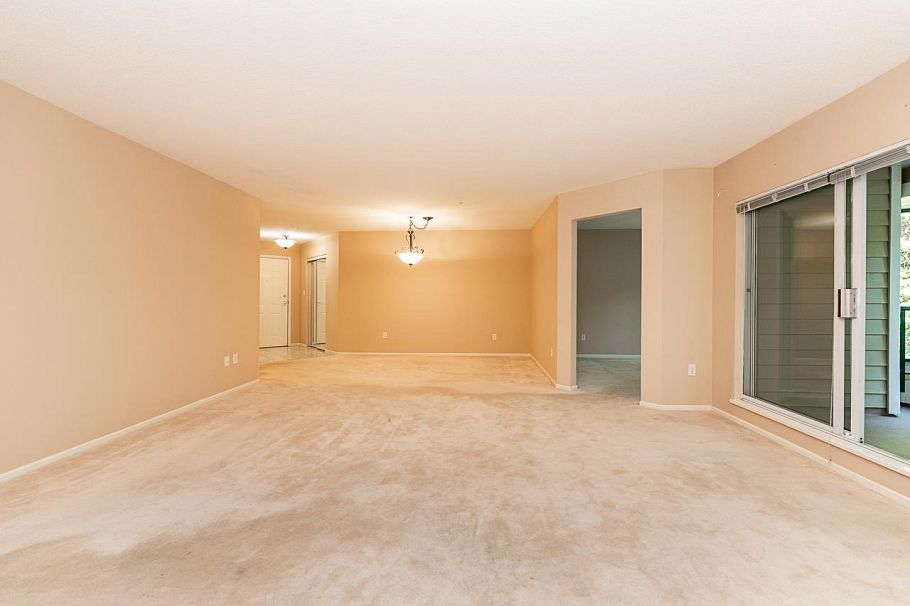 208 3690 Banff Court North Vancouver, BC - 33