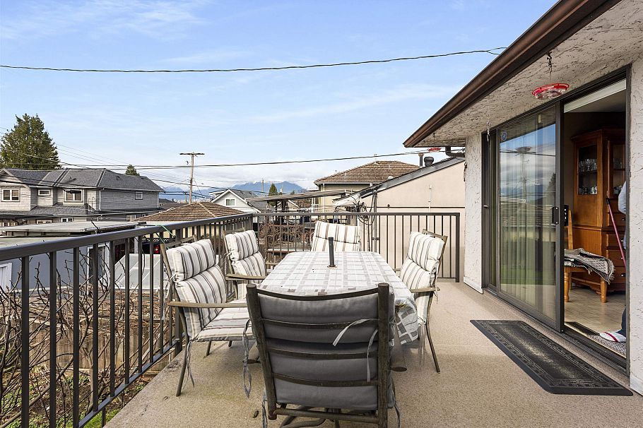 3481 Dieppe Drive Vancouver, BC - 26