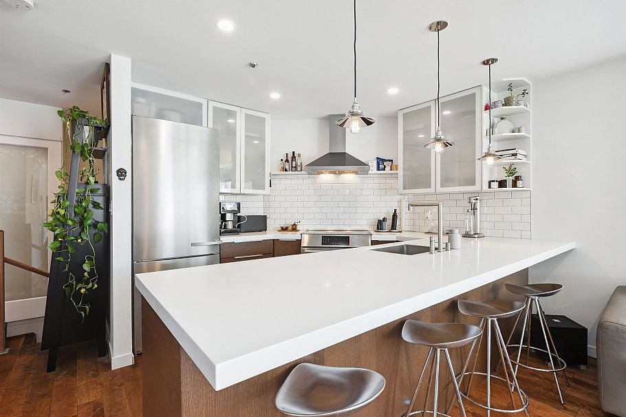105 953 W 8th Avenue Vancouver, BC - 13