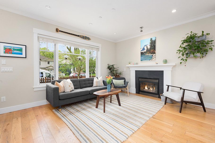 945 E 21st Avenue Vancouver, BC - 4