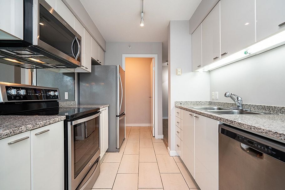 2604 1288 W Georgia Street Vancouver, BC - 6