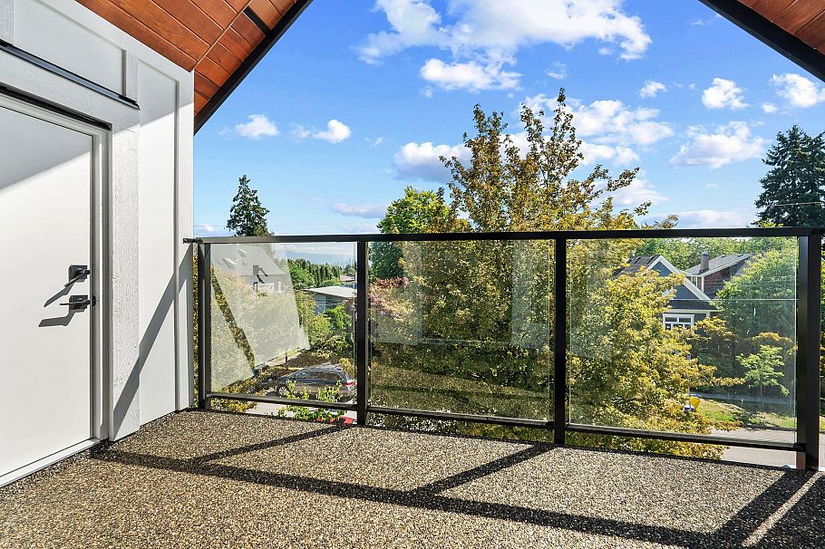 1 4463 Walden Street Vancouver, BC - 27
