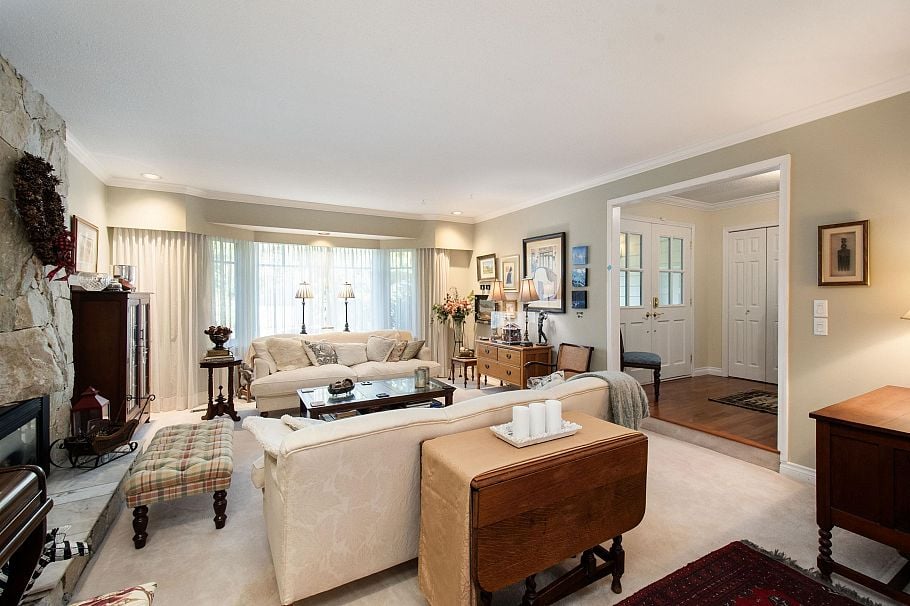 4594 Teviot Place North Vancouver, BC - 4