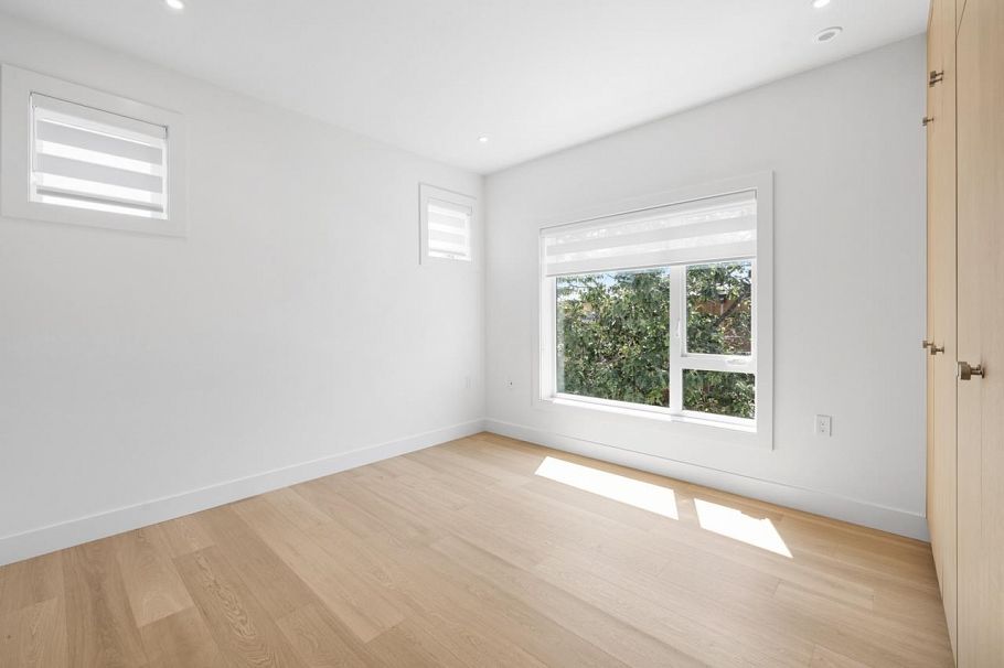 A 4258 Sophia Street Vancouver, BC - 25