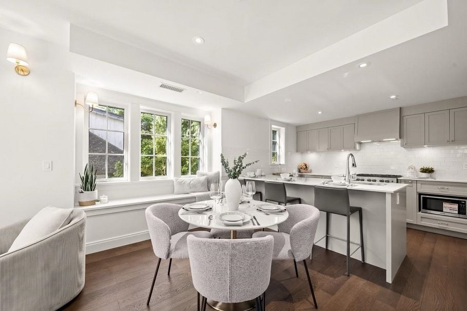 1 5819 Highbury Street Vancouver, BC - 3