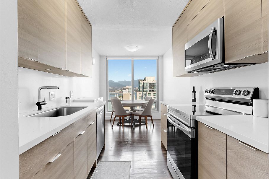 2902 1288 W Georgia Street Vancouver, BC - 10