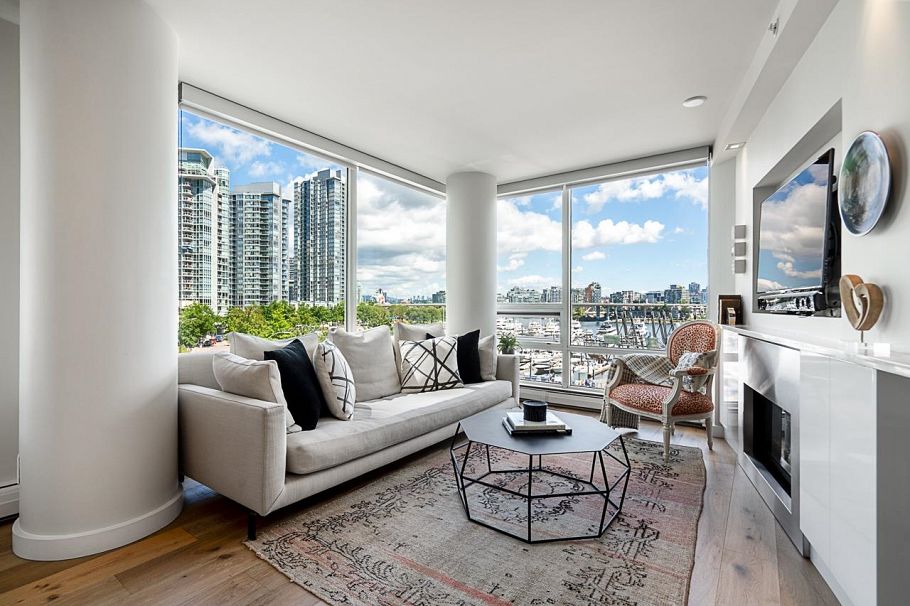 505 1201 Marinaside Crescent Vancouver, BC - 9