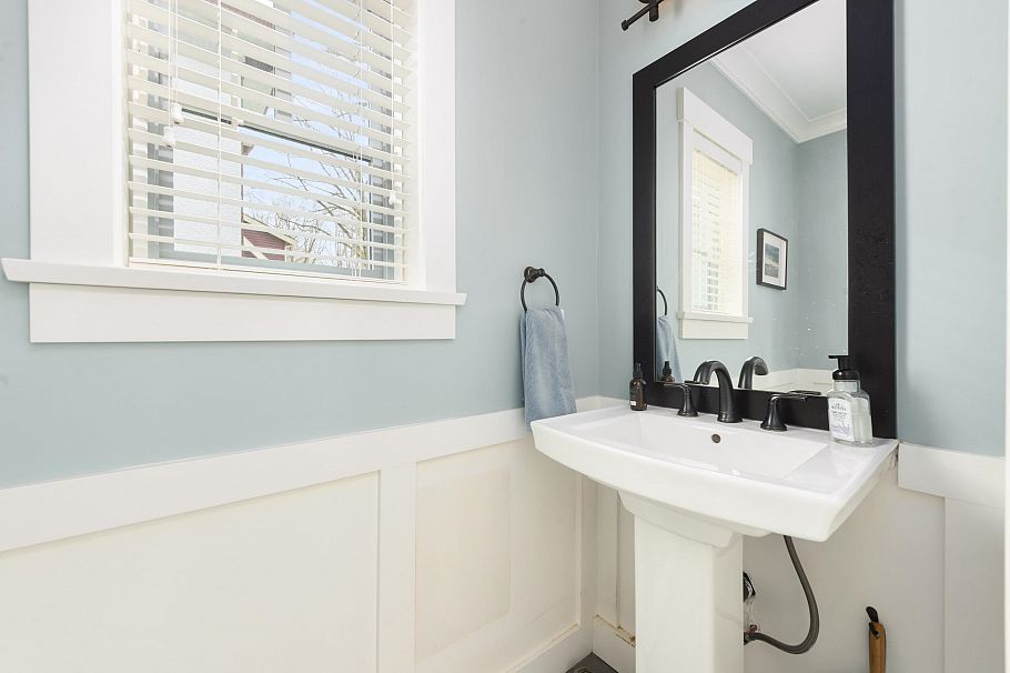 945 E 21st Avenue Vancouver, BC - 34