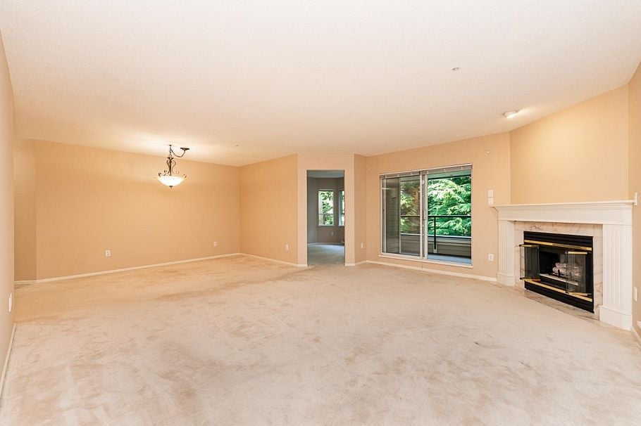 208 3690 Banff Court North Vancouver, BC - 4