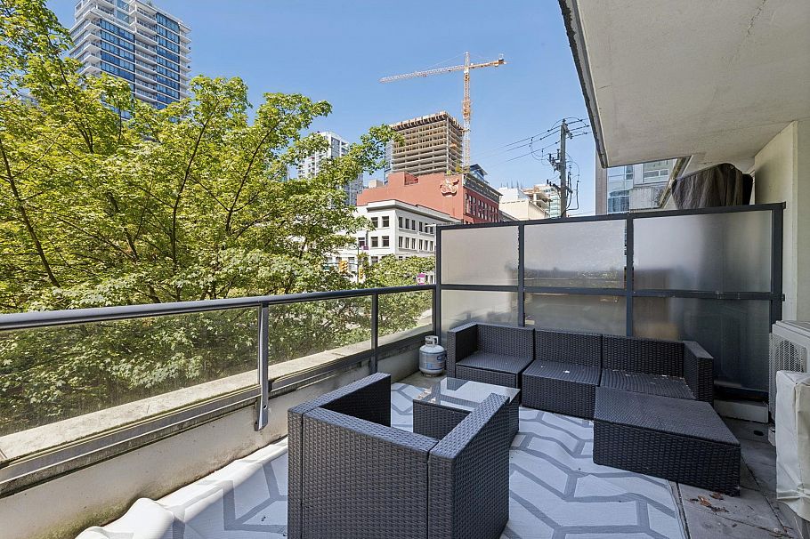 309 928 Beatty Street Vancouver, BC - 17