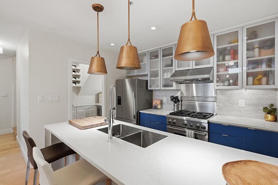 288 E 11th Avenue Vancouver, BC - 23