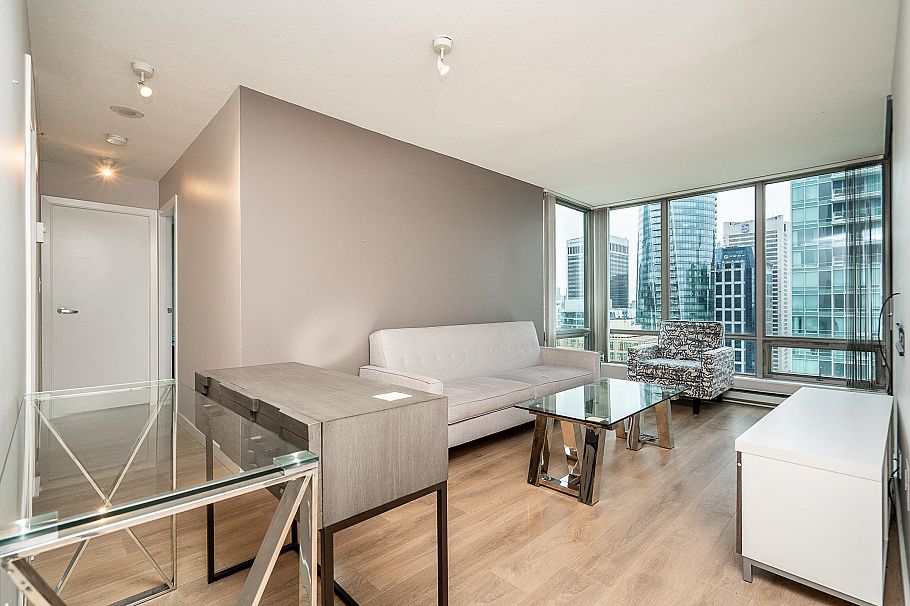 2604 1288 W Georgia Street Vancouver, BC - 1