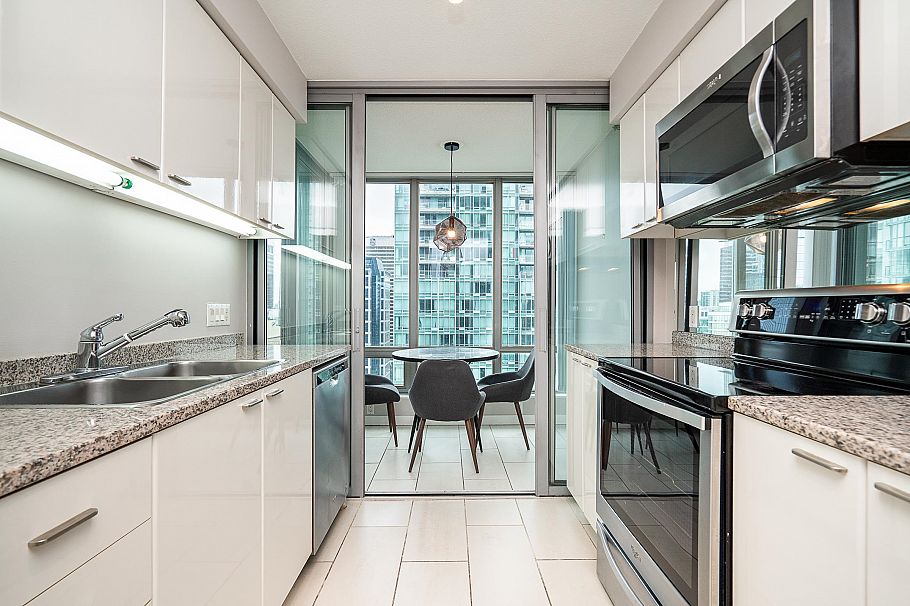 2604 1288 W Georgia Street Vancouver, BC - 9