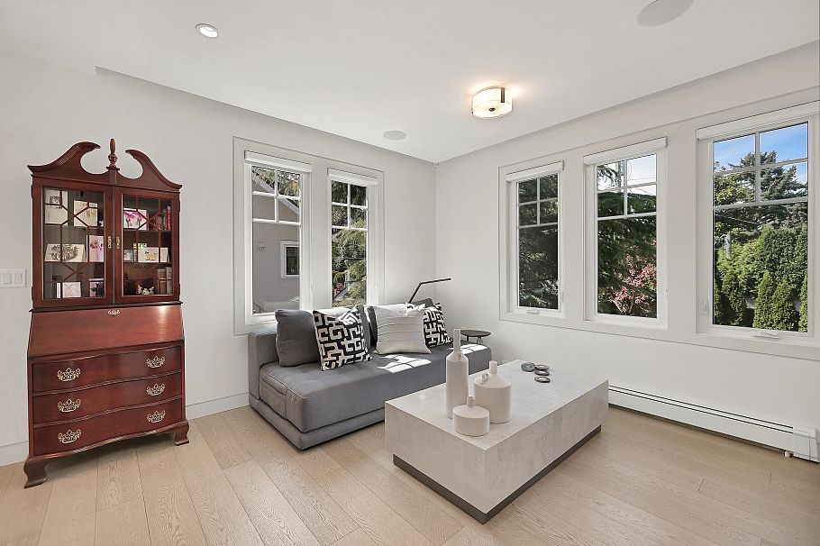 1407 W 33rd Avenue Vancouver, BC - 6