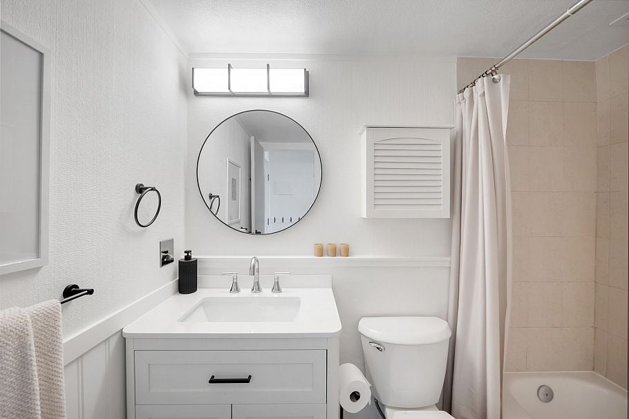 611 1330 Burrard Street Vancouver, BC - 14