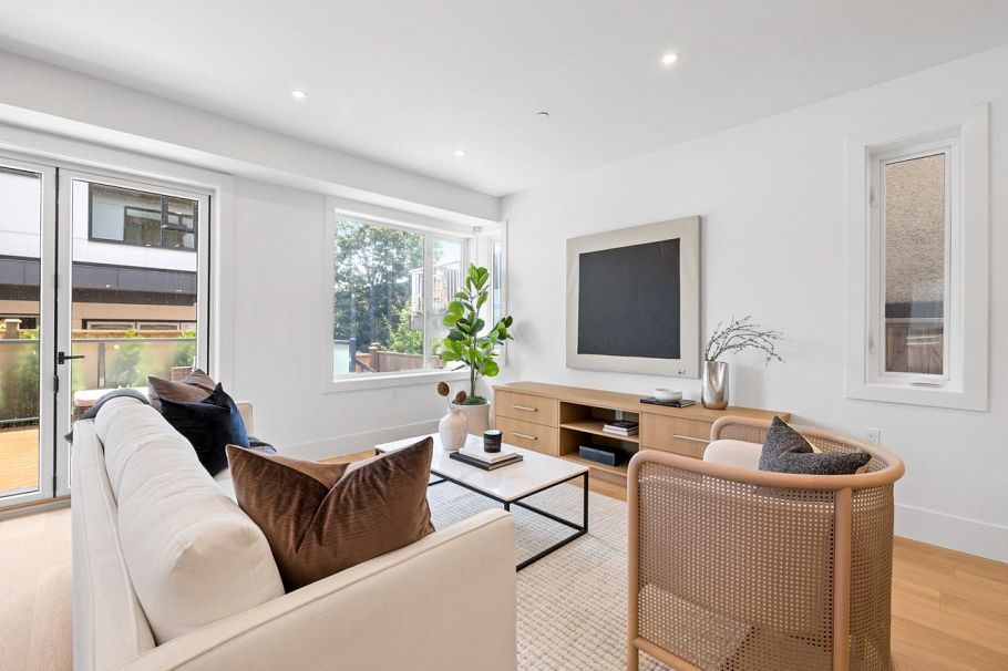 B 4260 Sophia Street Vancouver, BC - 7