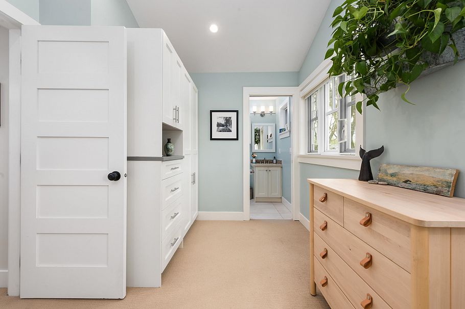 945 E 21st Avenue Vancouver, BC - 22
