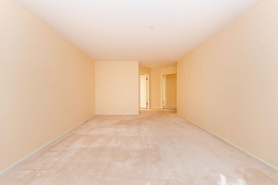208 3690 Banff Court North Vancouver, BC - 37