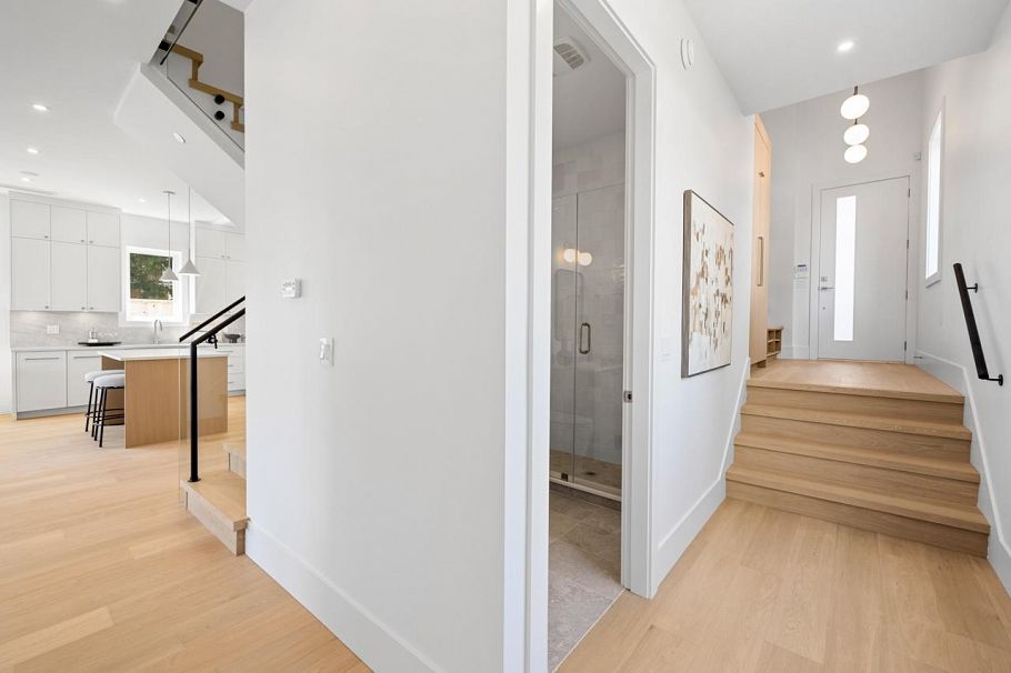 B 4258 Sophia Street Vancouver, BC - 6
