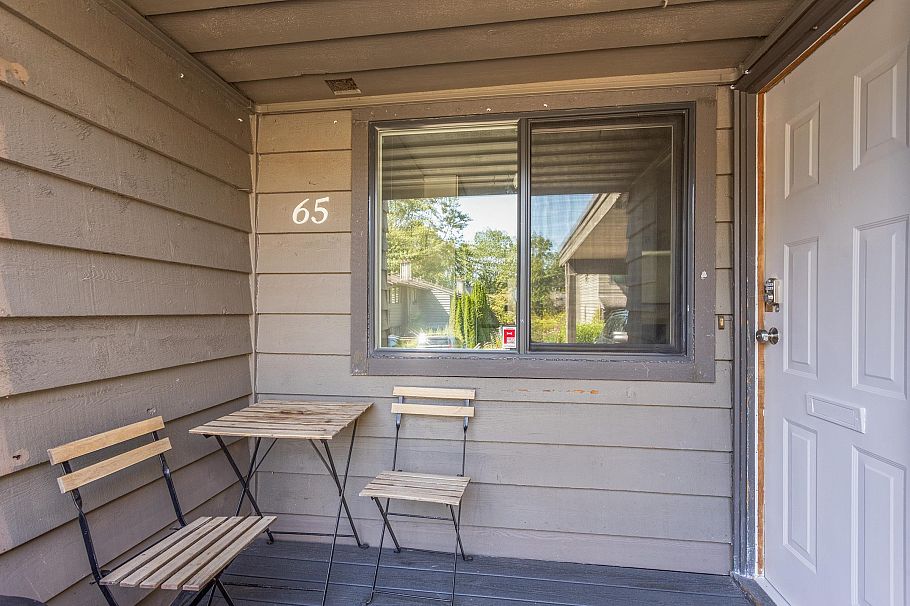65 1930 Cedar Village Crescent North Vancouver, BC - 2