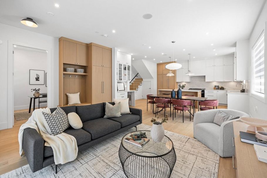 A 4258 Sophia Street Vancouver, BC - 9
