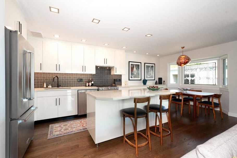 301 1696 W 10th Avenue Vancouver, BC - 13