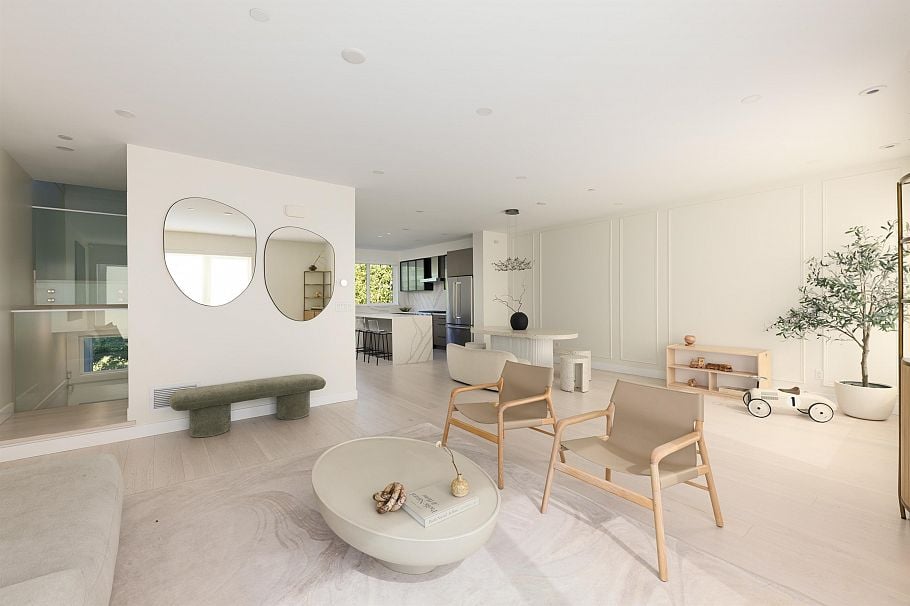49 3597 Malsum Drive North Vancouver, BC - 2