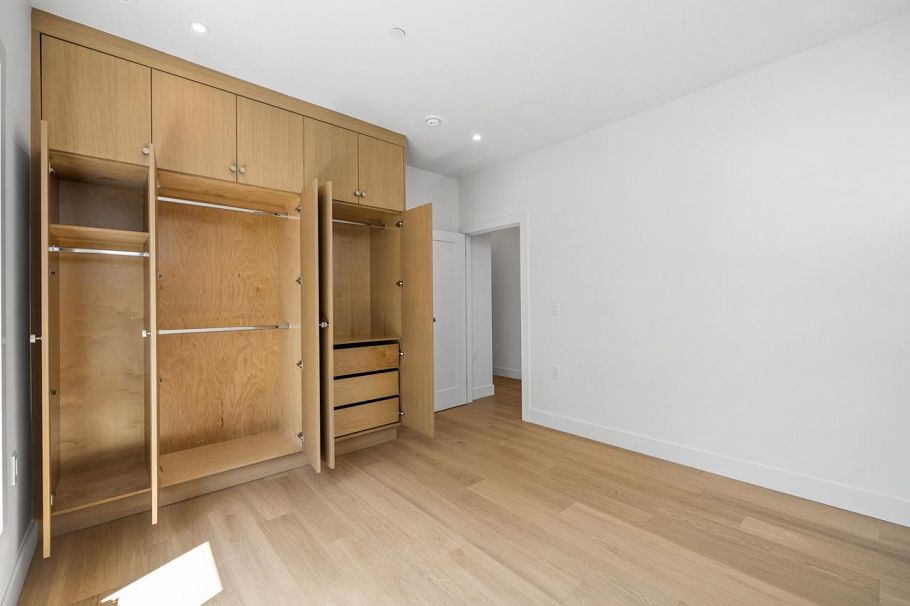 A 4258 Sophia Street Vancouver, BC - 27