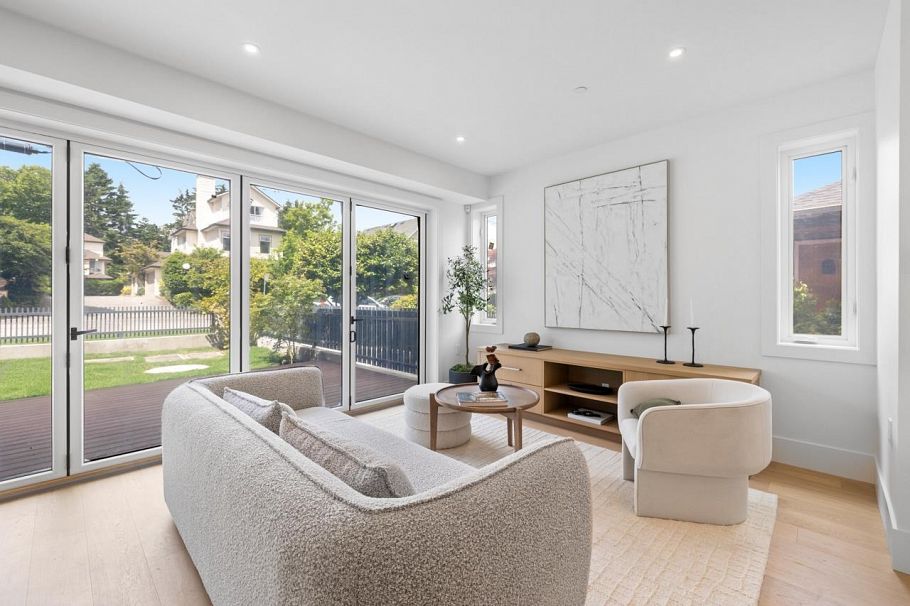 A 4260 Sophia Street Vancouver, BC - 6