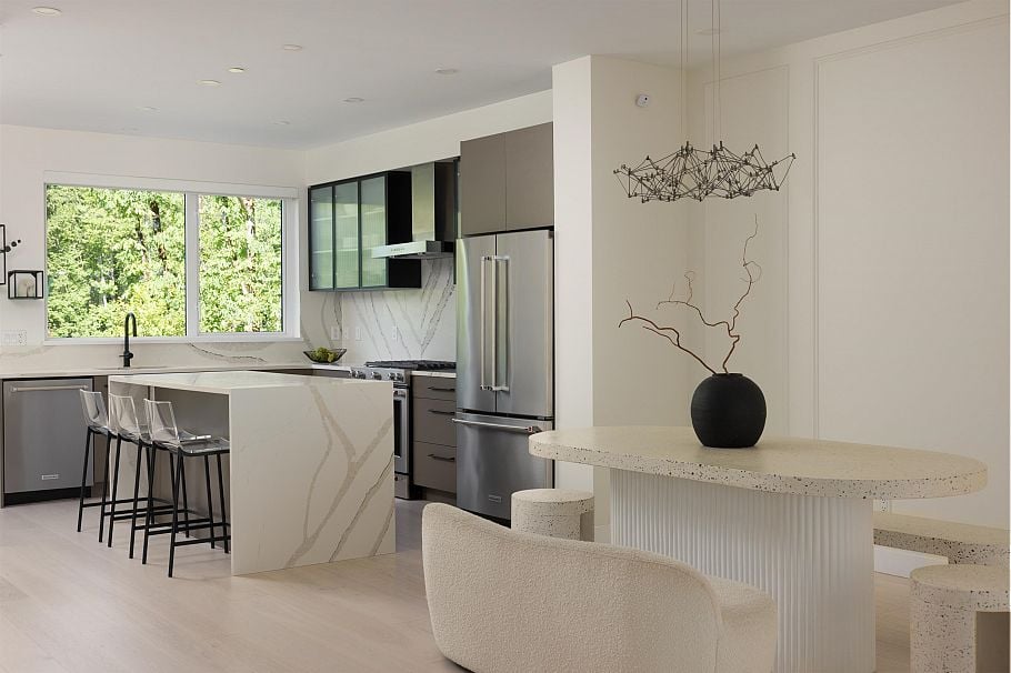 49 3597 Malsum Drive North Vancouver, BC - 1