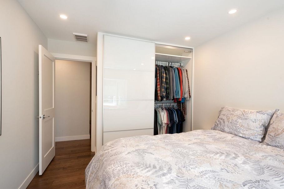 301 1696 W 10th Avenue Vancouver, BC - 27