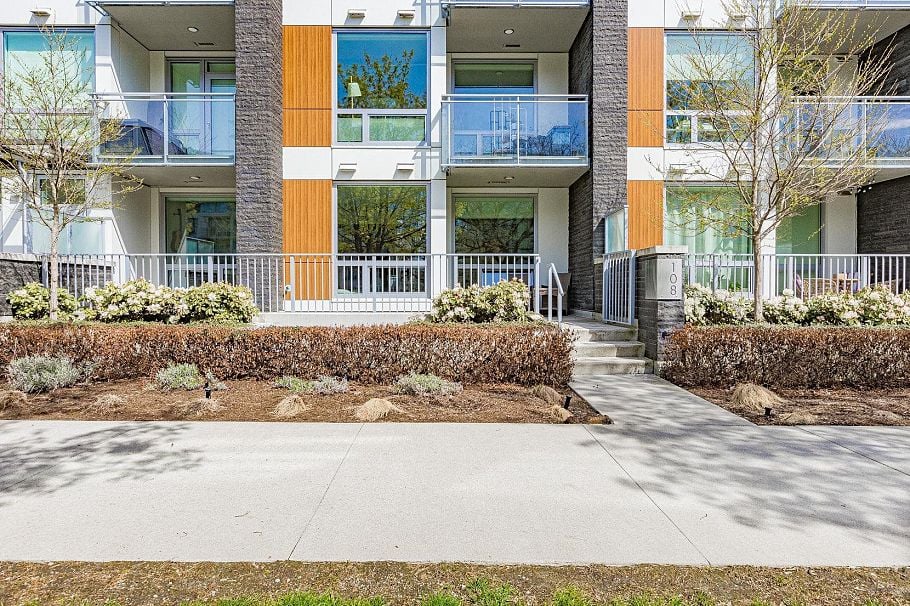 108 5058 Cambie Street Vancouver, BC - 2