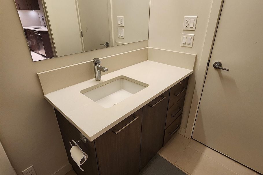 301 5981 GRAY AVENUE, Vancouver BC V6S 0G1 Vancouver, BC - 7