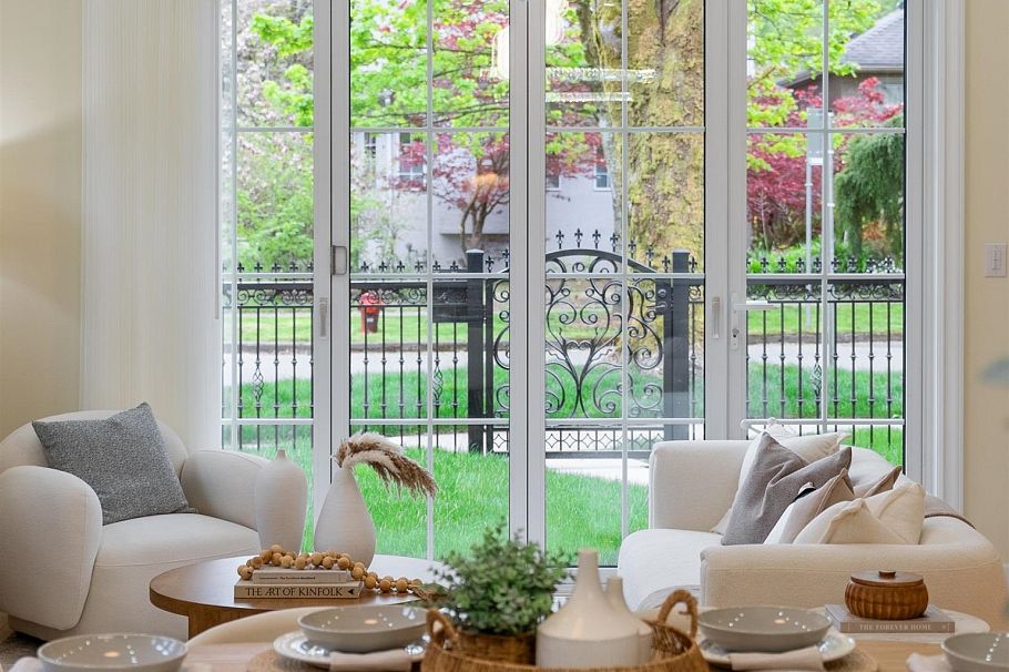 2 4503 W 15th Avenue Vancouver, BC - 16