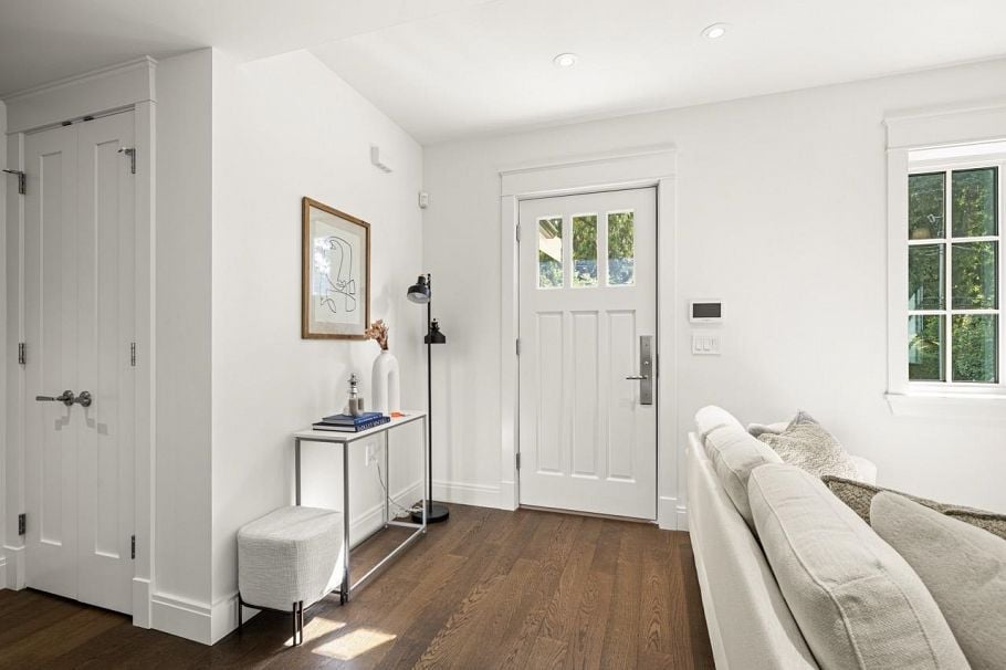 1 5819 Highbury Street Vancouver, BC - 5