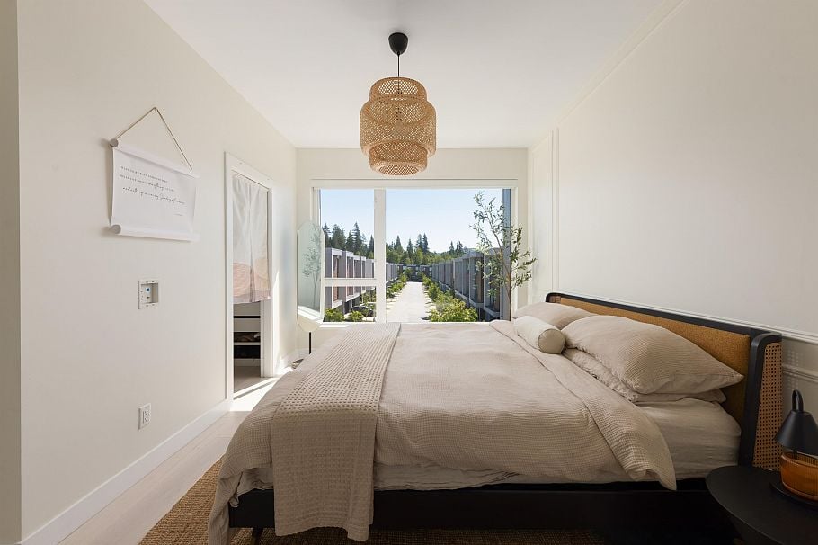 49 3597 Malsum Drive North Vancouver, BC - 20