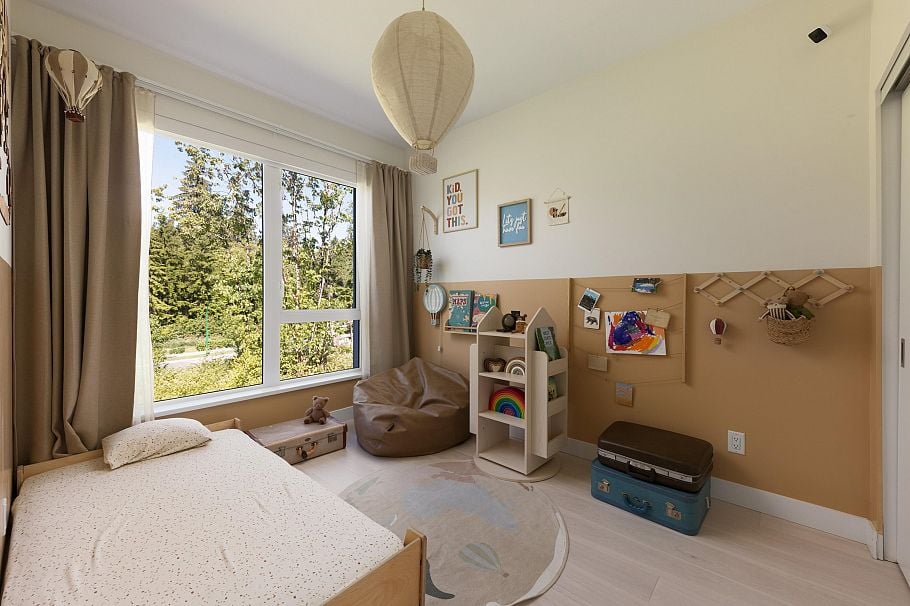 49 3597 Malsum Drive North Vancouver, BC - 25