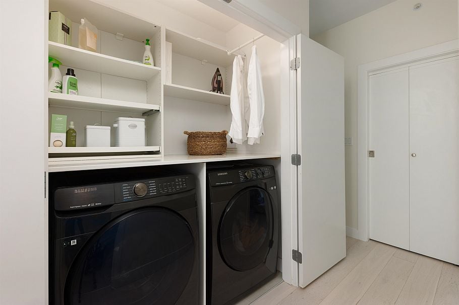 49 3597 Malsum Drive North Vancouver, BC - 28