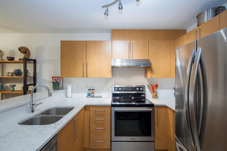 263 1100 E 29th Street North Vancouver, BC - 13