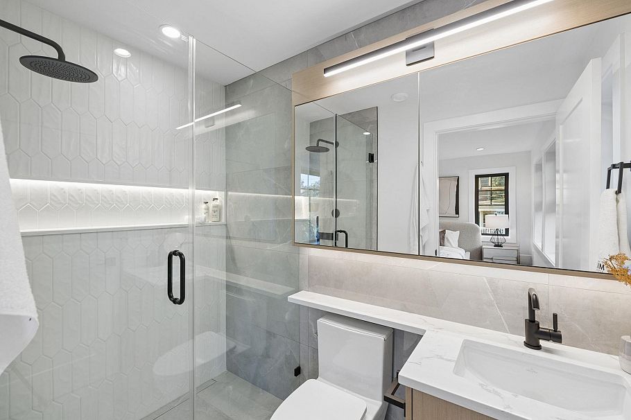 2619 Carolina Street Vancouver, BC - 16