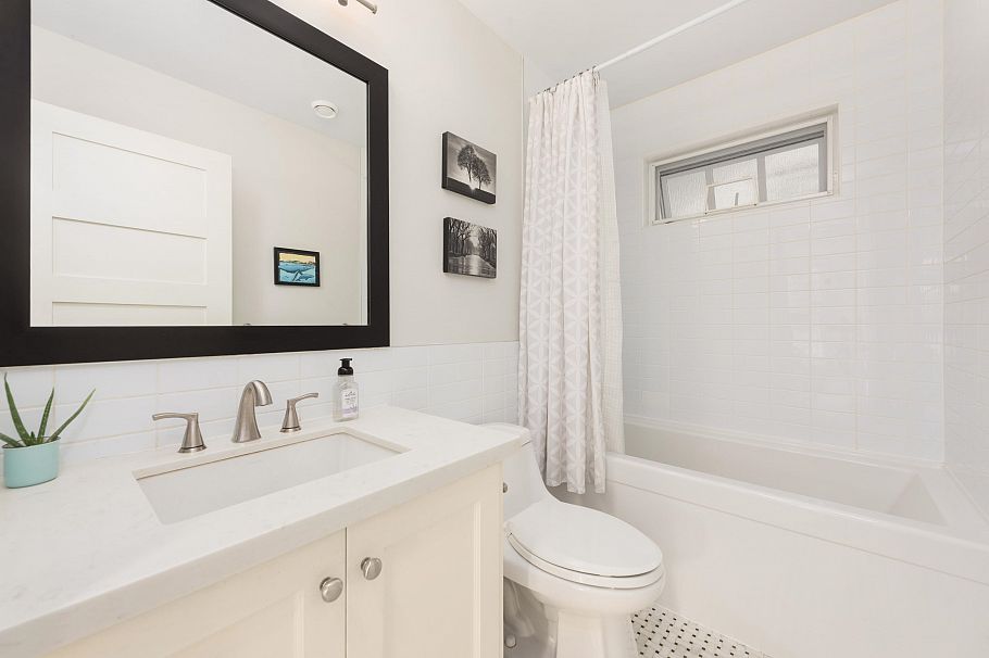 945 E 21st Avenue Vancouver, BC - 32