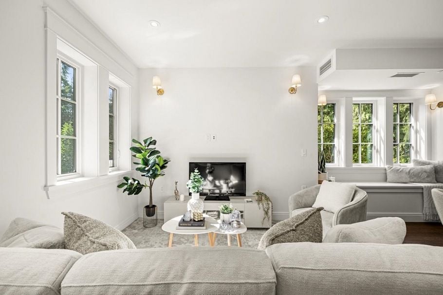 1 5819 Highbury Street Vancouver, BC - 1